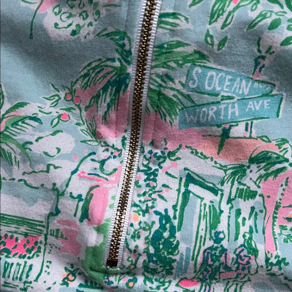 Lilly Pulitzer ⭐️ Green and Pink Patterned Top Size S - Picture 3 of 13